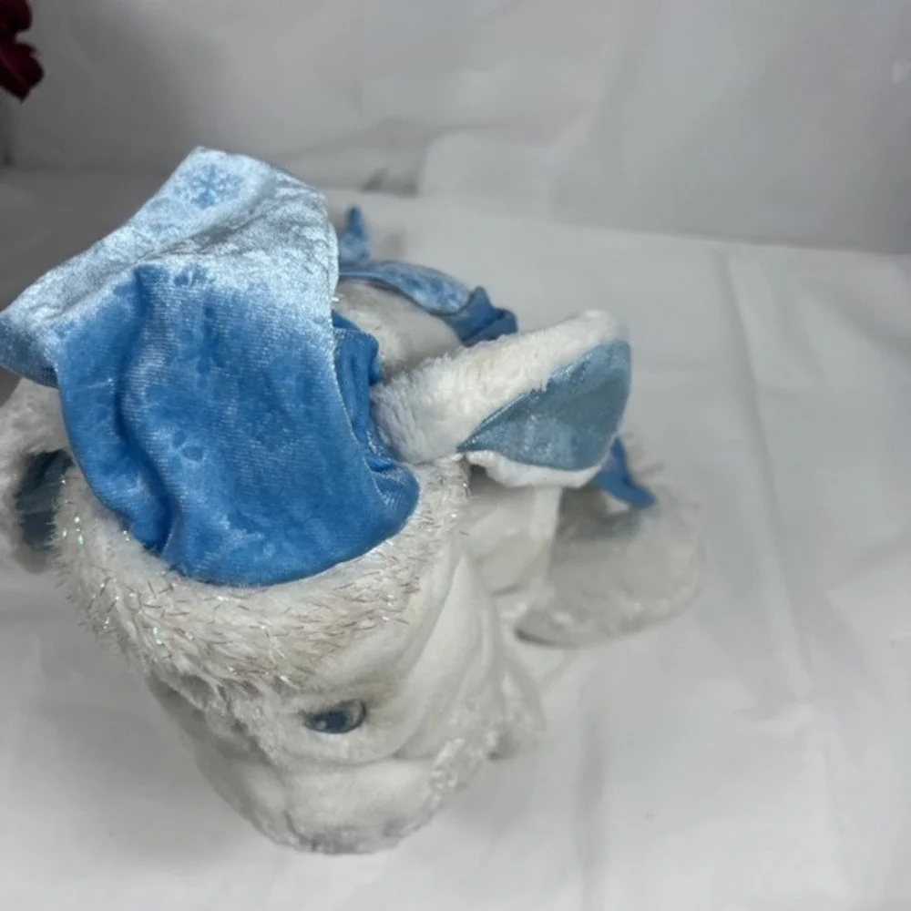 Disney Store Snowflake Pals Eeyore White Blue Scarf Hat 12